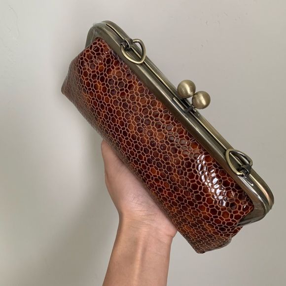 3-Way Use Handmade Genuine Embossed Leather Kisslock Clutch bag - Picture 9 of 16